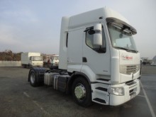 trattore Renault