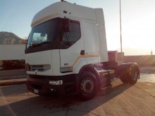 Renault tractor unit