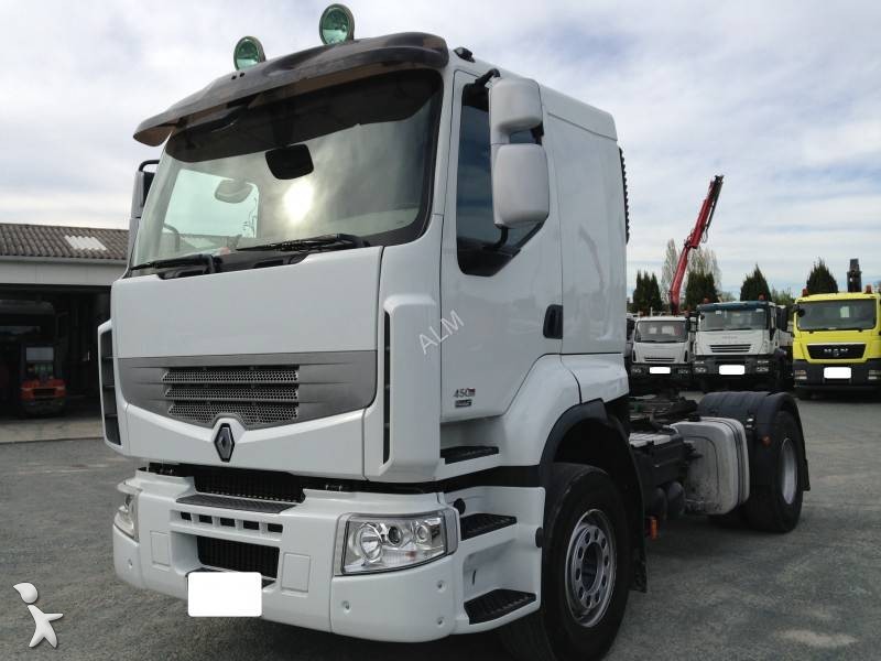 Renault premium lander