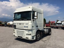 cabeza tractora DAF XF95 480