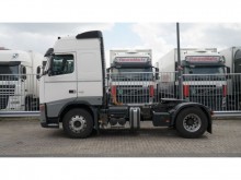 cabeza tractora productos peligrosos / adr Volvo