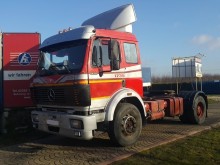 ciągnik siodłowy Mercedes SK 1735