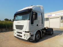 cabeza tractora productos peligrosos / adr Iveco