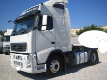 trattore Volvo FH13 460