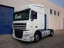 DAF XF105 460 tractor unit