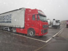 trattore Volvo FH16 600