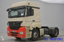 trattore Prodotti pericolosi / adr Mercedes