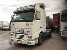 cabeza tractora Volvo