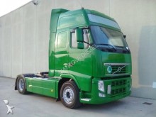 trattore Volvo 460
