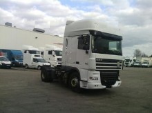 cabeza tractora DAF XF 460