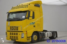 cabeza tractora convoy excepcional Volvo