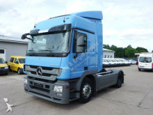 Mercedes tractor unit