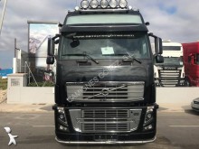 Volvo FH16 700 tractor unit