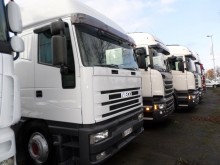 cabeza tractora convoy excepcional Iveco