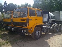 tracteur Renault G 290 30x 80000 km