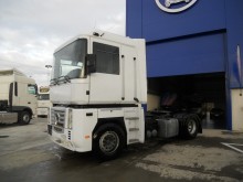 cabeza tractora productos peligrosos / adr Renault