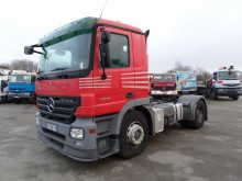 tracteur Mercedes