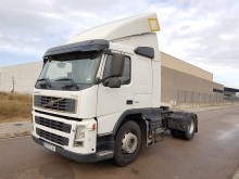 cabeza tractora Volvo