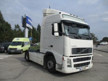 Volvo FH13 440 tractor unit