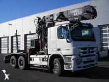 Mercedes exceptional transport tractor unit
