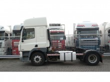 cabeza tractora productos peligrosos / adr DAF