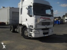 Renault tractor unit