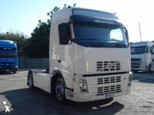 trattore Volvo FH12 460