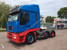 cabeza tractora Iveco