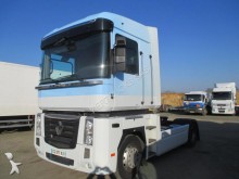 tracteur Renault Magnum 520 DXI