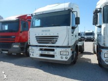 cabeza tractora Iveco