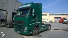 trattore Volvo FH13 500