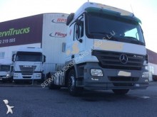cabeza tractora Mercedes