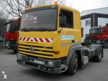 trattore Renault