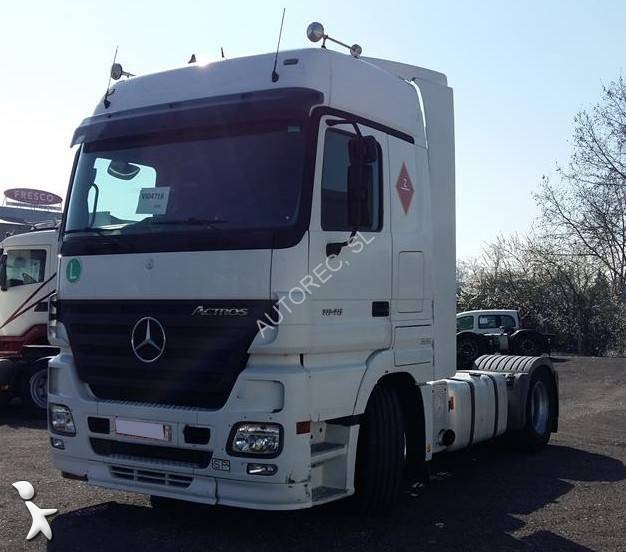 Voir les photos Tracteur Mercedes