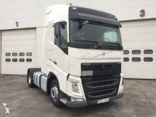 cabeza tractora productos peligrosos / adr Volvo