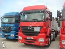 trattore Prodotti pericolosi / adr Mercedes