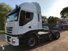 cabeza tractora Iveco