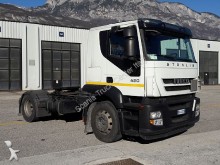 cabeza tractora productos peligrosos / adr Iveco
