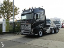 tracteur surbaissé Volvo