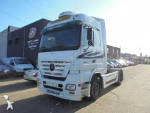 tracteur Mercedes Actros 1858