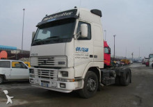 trattore Volvo