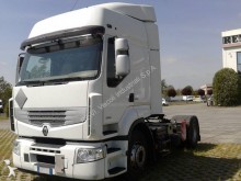 trattore Renault