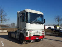 cap tractor Renault