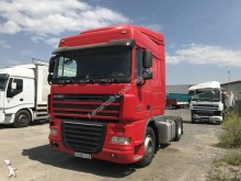 cabeza tractora DAF XF105 460