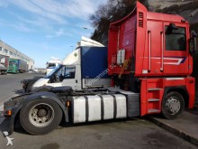 cabeza tractora Renault