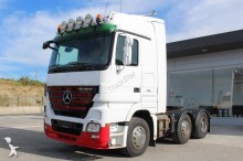 Mercedes tractor unit