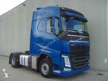 trattore Volvo 460