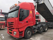 cabeza tractora Iveco