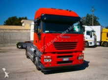 cabeza tractora Iveco 440 48