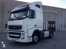 trattore Volvo